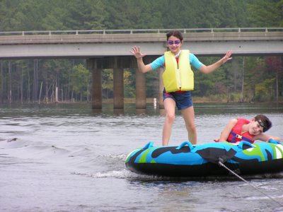 ./2004/Boating/thumbboatRollins09-04